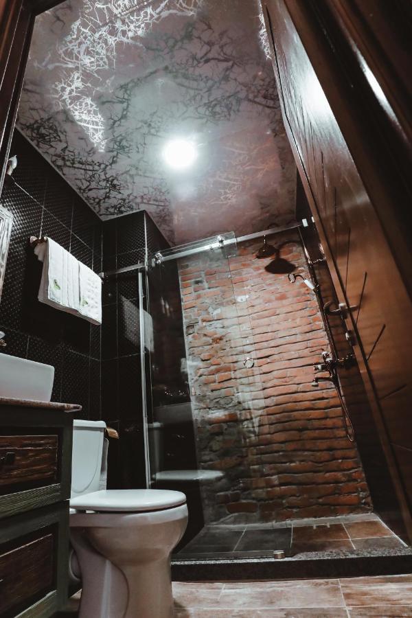 Hotel Verdzi Kutaisi Exteriér fotografie
